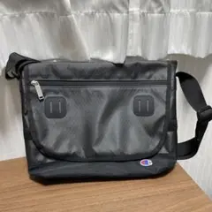 Champion チャンピオン ショルダーバッグ 美品！