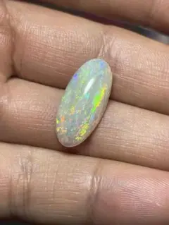 天然ホワイトオパール オーストラリア産 ルース 約4.2ct