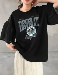 美品 サイドフハクBIG-T(M)黒 FRIFULフレア袖 ゆったり 文字ロゴ★