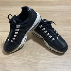 ナイキ エアマックス 95ブラック ホワイト
