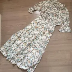 ユニクロ　PAUL & JOE フラワープリント ブラウスとスカートのセット　M