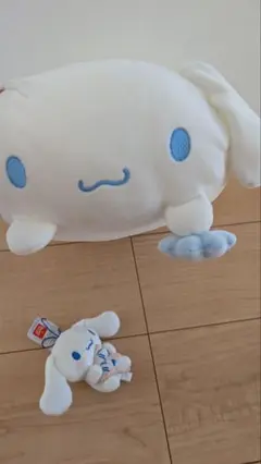 シナモロール　ぬいぐるみ