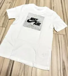 Nike ホワイト Tシャツ Sサイズ　難あり