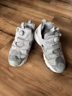 Reebok Instapump Fury グレー スニーカー