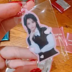 SMTOWN ランダムアクキー カルメン Hearts2Hearts