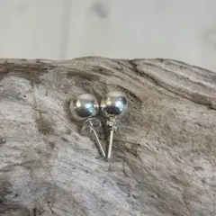 カレンシルバー　ピアス