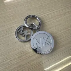 Michael Kors シルバー キーホルダー