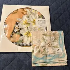 Élégance 花柄　ハンカチ　大判　新品　ケースあり　スカーフ　水色の花柄