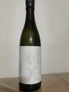 射美 WHITE