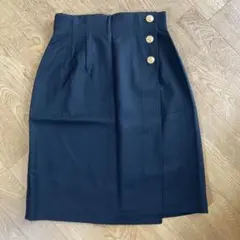 レトロな黒タイトスカート