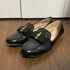 トリーバーチ 牛革エナメルオペラパンプス ブラック 美品