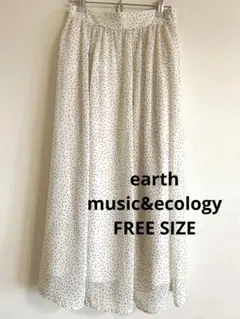 【美品】earthmusic&ecology ロングスカート　ドットFREE