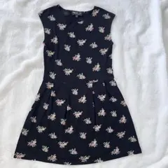 agnès b. ENFANTワンピース 黒　花柄ノースリーブ　アニエスベー