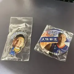 元茨城ロボッツ 久保田遼選手（16番）の缶バッジ2点セットです。クボ