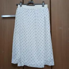 新品　ホワイトブラックドットひざ丈スカート　裏地付き