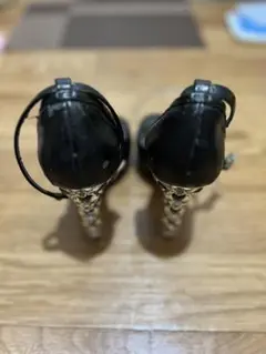 黒のオープントゥハイヒール