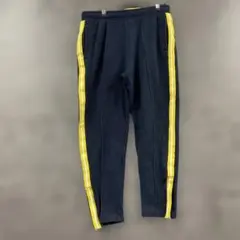 Item thumbnail for item 3373d22f-90c3-46cd-b937-c1c5c43c90b3