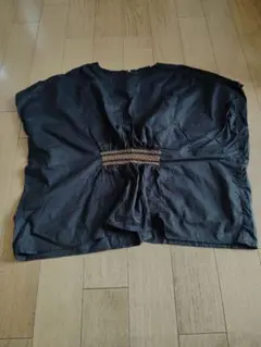 サニークラウズ　カットソー