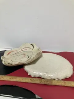 抽象模様の陶器皿2枚セット