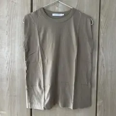 【美品】American Holic ベージュ ノースリーブカットソー Mサイズ