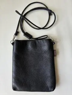 Mr.OLIVE レザーサコッシュ