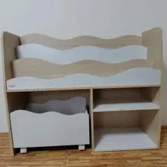 ニトリ　絵本ラック　週末セール