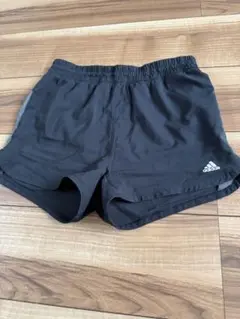 アディダス　adidas ハーフパンツ　黒　150cm