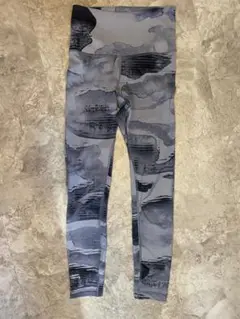Reebok レギンス S