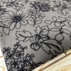 縦100cm×横95cm 刺繍生地