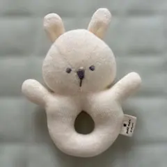 petit main ウサギ型ラトル ホワイト