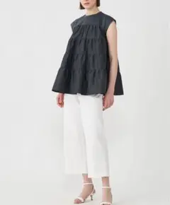 トゥモローランド　ドライツイル セミワイドクロップドパンツ
