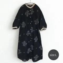 ●新品タグ付●LEAF柄 刺繍 パイピング ワンピース