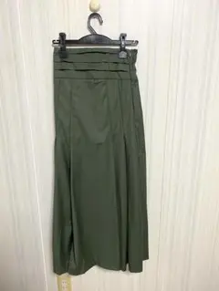 me. スカート