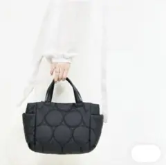 UIN Donn　PARROT パロット あおり型手さげバッグ　黒　キルティング