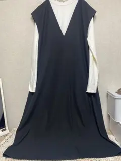 スタディオクリップ　アソートジャンバースカート　ブラックとインナータートルセット