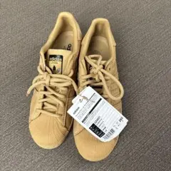 新品未使用 adidas Superstar ベージュ スニーカー 26cm