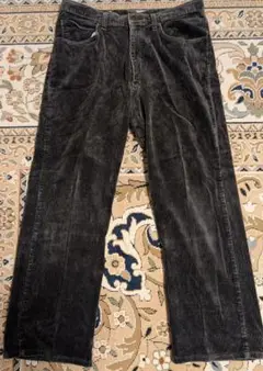 Wrangler ダークグレー コーデュロイパンツ
