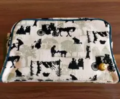 【新品】ポーチ　バッグ　メルヘン　可愛い　ピンク 小物入れ
