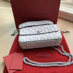 VALENTINO ロックスタッズバッグ スモール