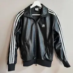 adidasフェイクレザージャケット xs レディース