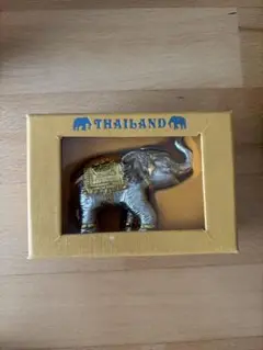 タイ製 ゾウ　置物