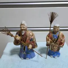 伝統的な日本の陶器人形 置物