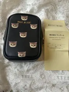 美品　ポール&ジョー　ポーチ