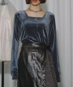【完売品】ezick Corset line ベロアボディスーツ