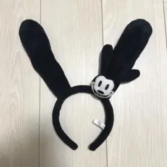 オズワルド　カチューシャ