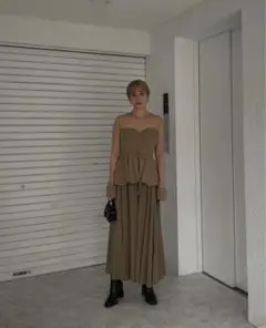 【タグ付き】AMERI SOPHISTICATED PEPLUM DRESS Ameri VINTAGE SOPHISTICATED PEPLUM DRESS - メルカリ