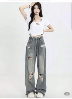 SHEIN ダメージジーンズ