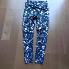 PUMA 迷彩柄 レギンスSサイズ