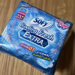 【タイ限定】SOFY クーリングフレッシュ EXTRA 羽つき 23cm 14枚