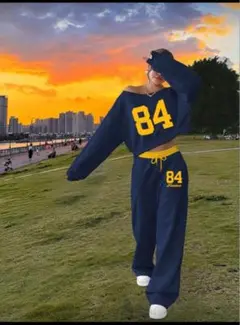 Item thumbnail for item a9359753-6164-48bd-840e-f005cd1f64df